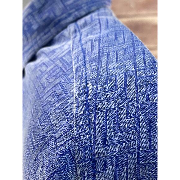 Tommy Bahama Button-Up Shirt – Textured Blue – Short Sleeve – Size XL 100% Silk - Picture 5 of 7